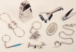 The Christmas Shop Box Of 6 Deluxe Christmas Crackers| Crackers