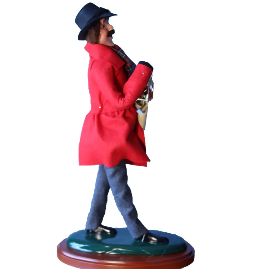 The Christmas Shop Walking Man| Byers Choice Carolers