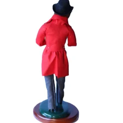 The Christmas Shop Walking Man| Byers Choice Carolers